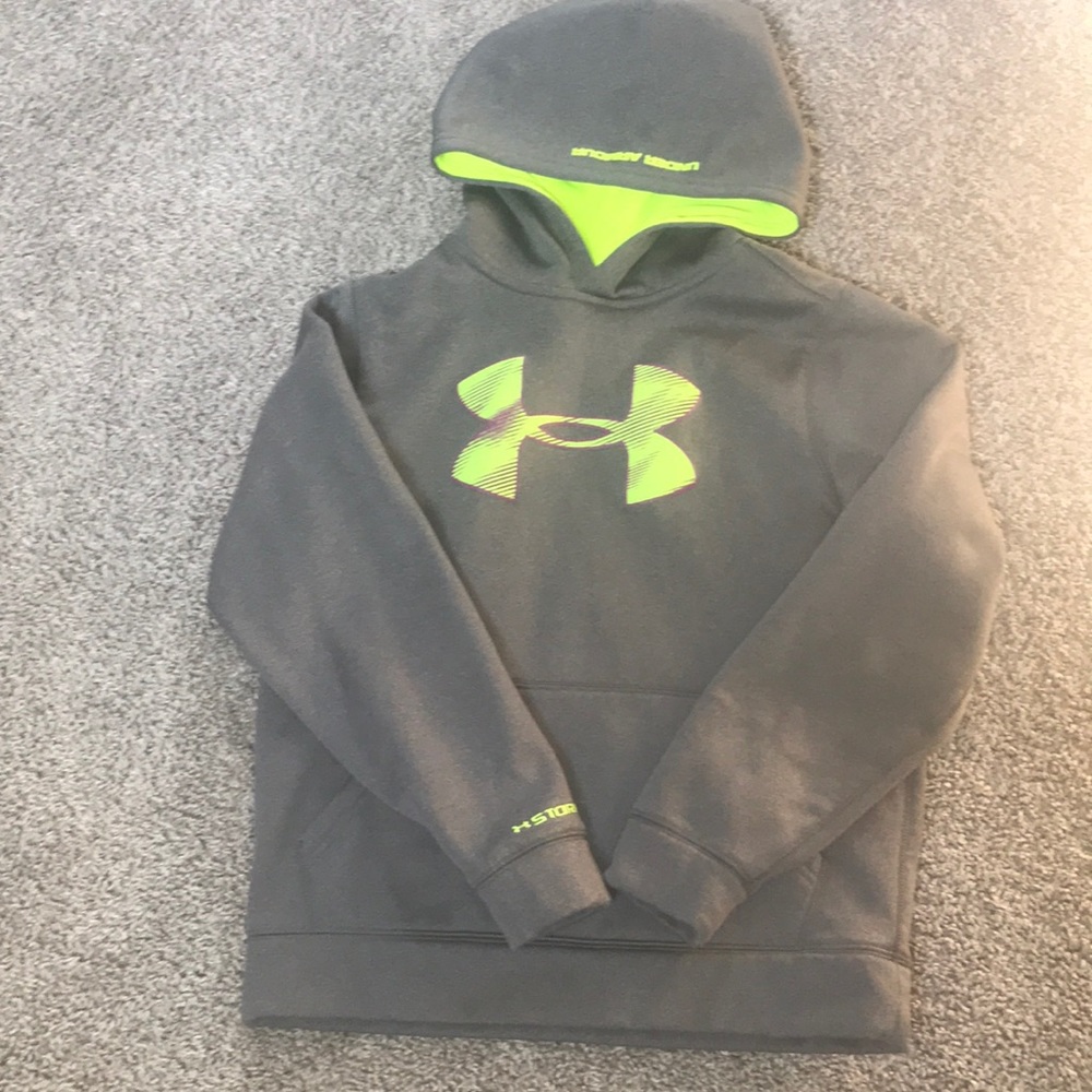 Girls’ Under Armour Sweatshirt